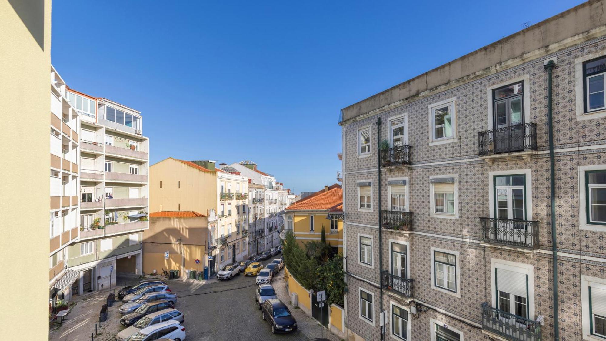 Stylish Apartment With Parking By Lovelystay Lisboa Εξωτερικό φωτογραφία