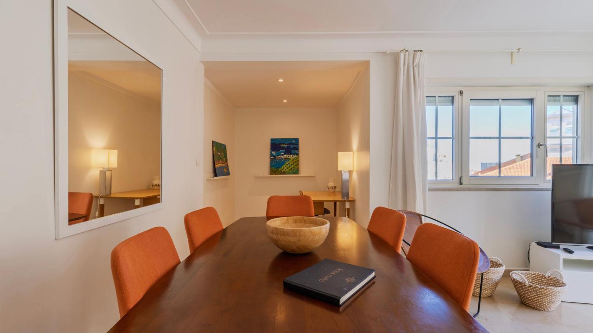 Stylish Apartment With Parking By Lovelystay Lisboa Εξωτερικό φωτογραφία