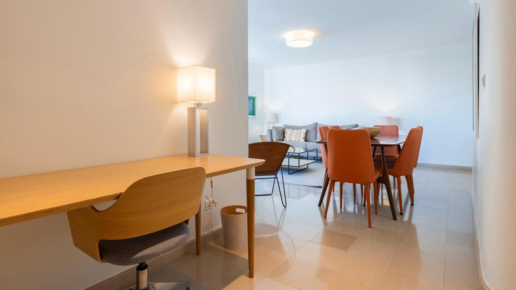 Stylish Apartment With Parking By Lovelystay Lisboa Εξωτερικό φωτογραφία