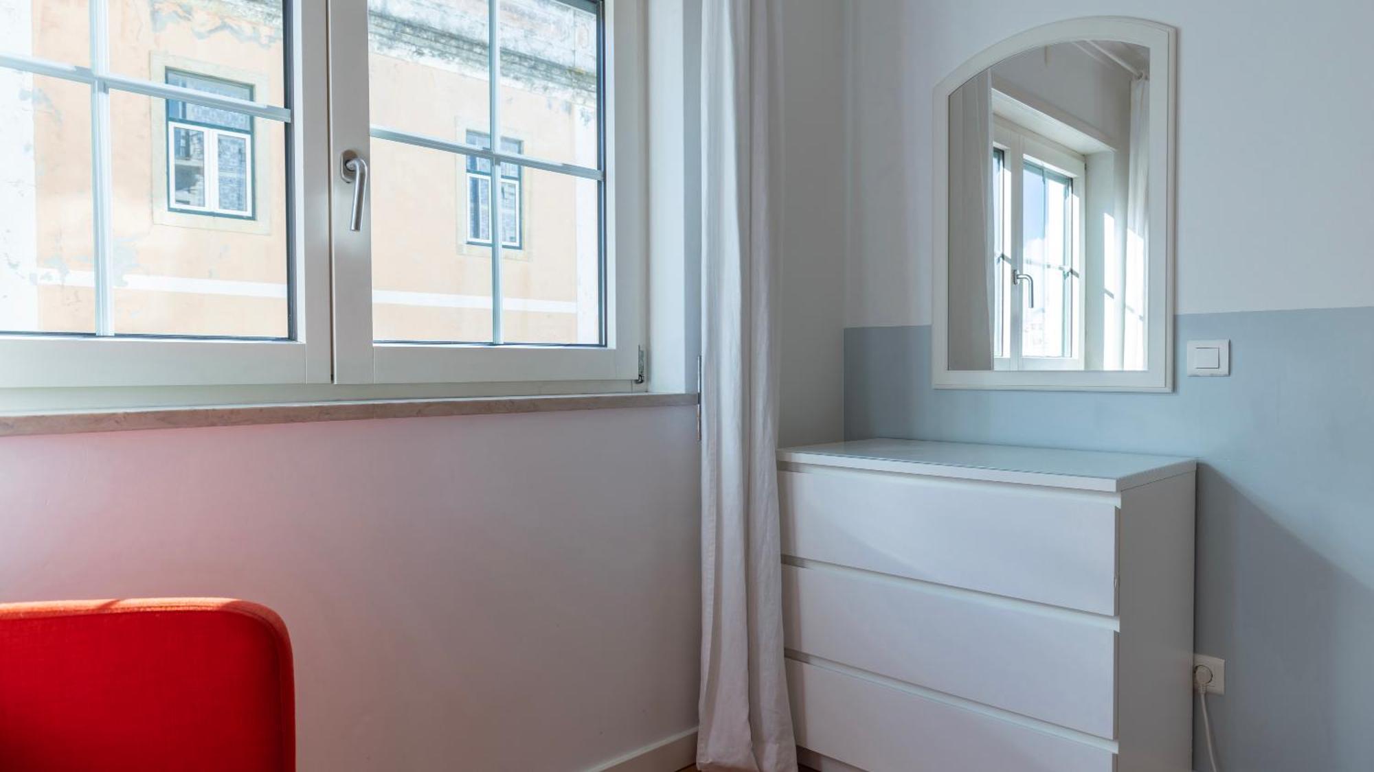 Stylish Apartment With Parking By Lovelystay Lisboa Εξωτερικό φωτογραφία
