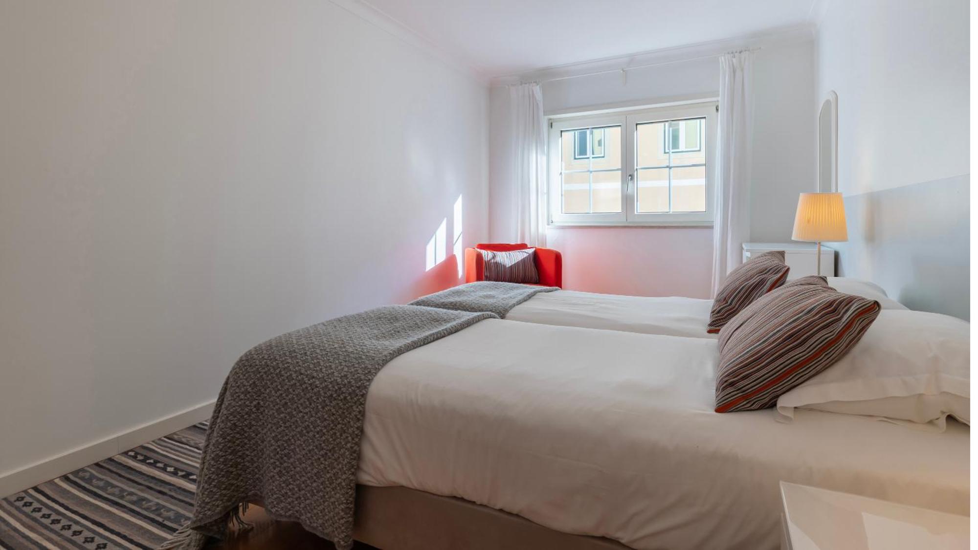 Stylish Apartment With Parking By Lovelystay Lisboa Εξωτερικό φωτογραφία